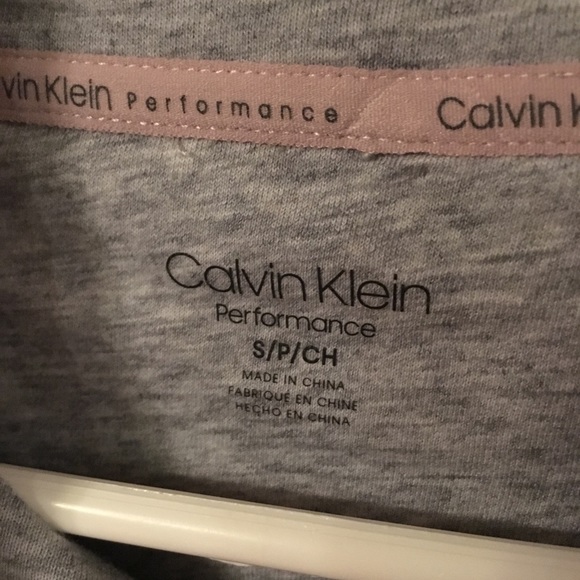 Calvin Klein Performance Sweatshirt - Picture 5 of 5